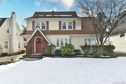 62 Hudson Road, Floral Park, NY 11001 - MLS#: 955191