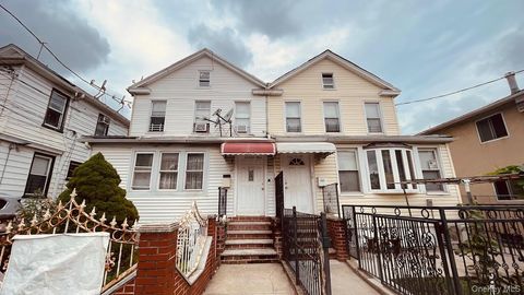 Multifamily For Sale - 111-27 38th Avenue<br/> Corona, NY 11368