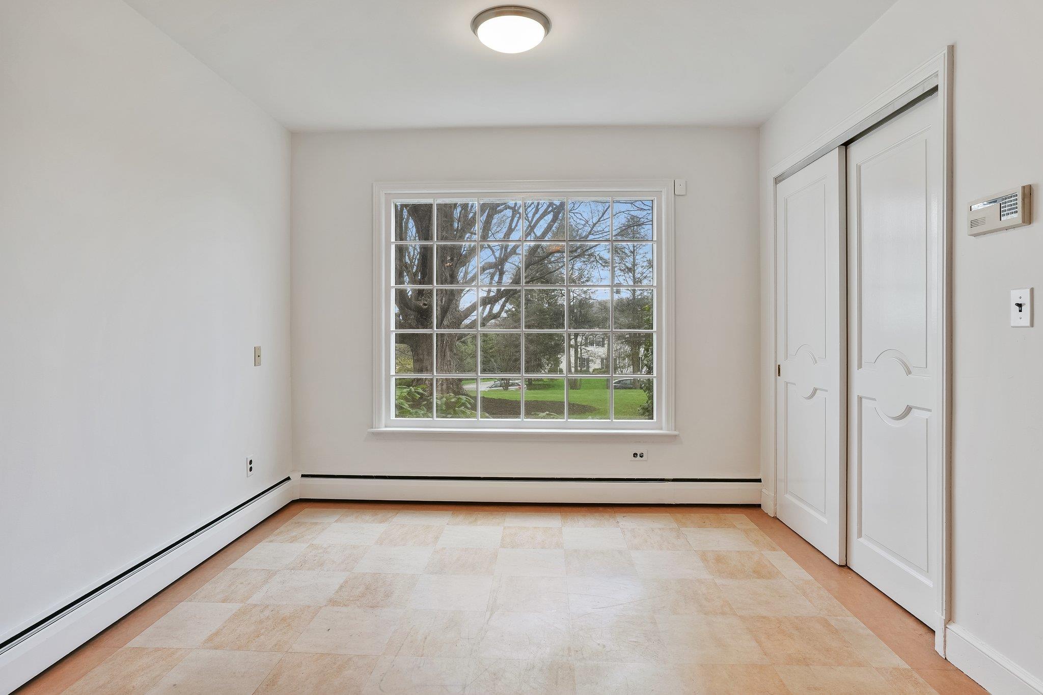 23 Round Hill Road, Chappaqua, New York image 14