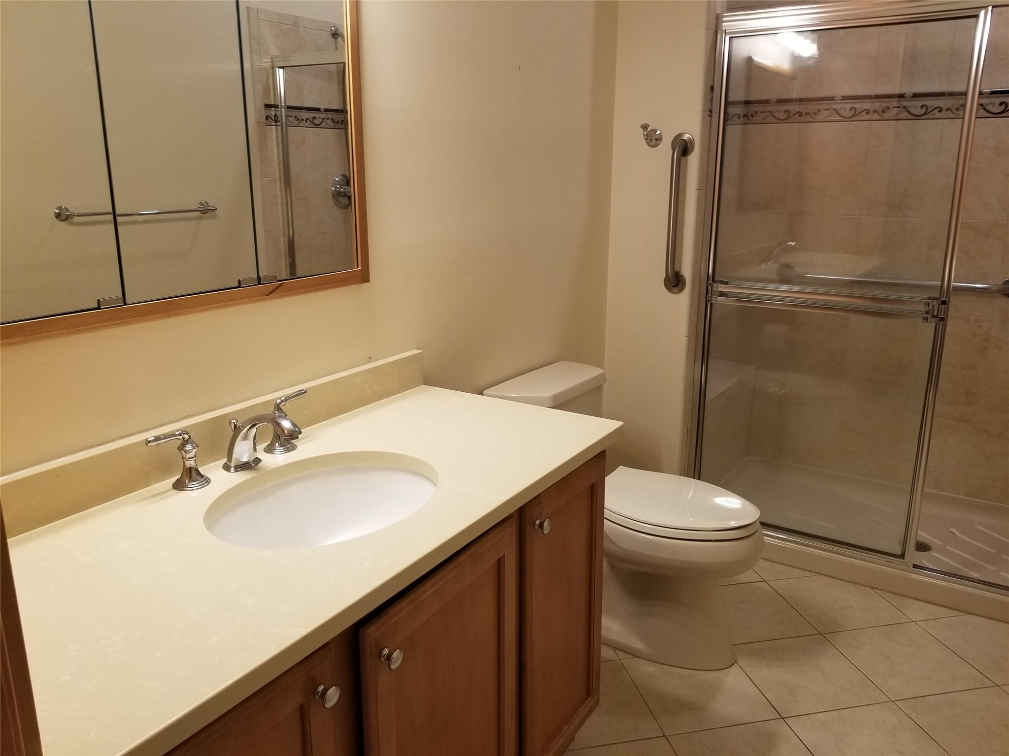 10 NE Emilys Way, East Setauket, New York image 7