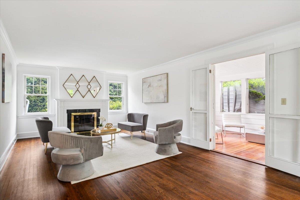 16 Broadfield Road, New Rochelle, New York image 4