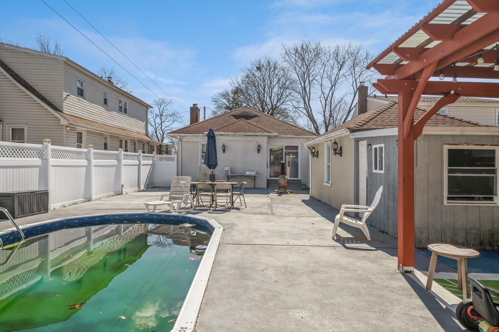 28 Clifford Street, Lynbrook, New York image 31