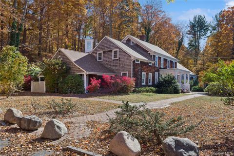 58 Goose Hill Road Cold Spring Harbor NY 11724