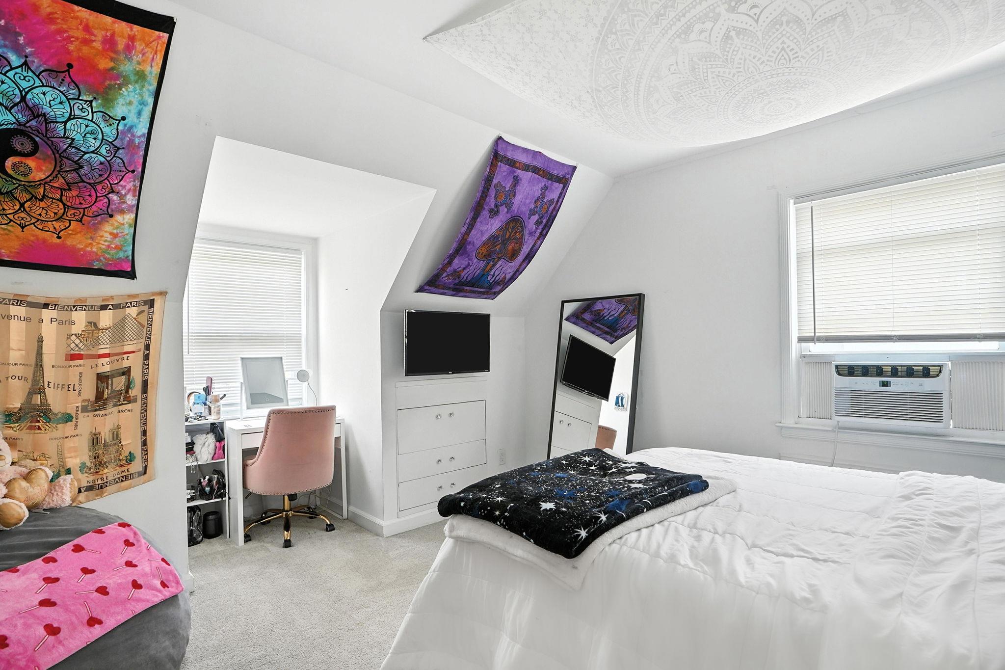 West Harrison, New York 10604, United States, 4 Bedrooms Bedrooms, ,2 BathroomsBathrooms,Residential,Pending,159060