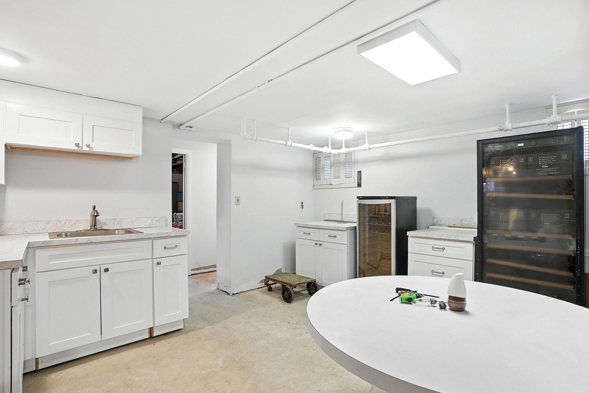 West Harrison, New York 10604, United States, 4 Bedrooms Bedrooms, ,2 BathroomsBathrooms,Residential,Pending,159060