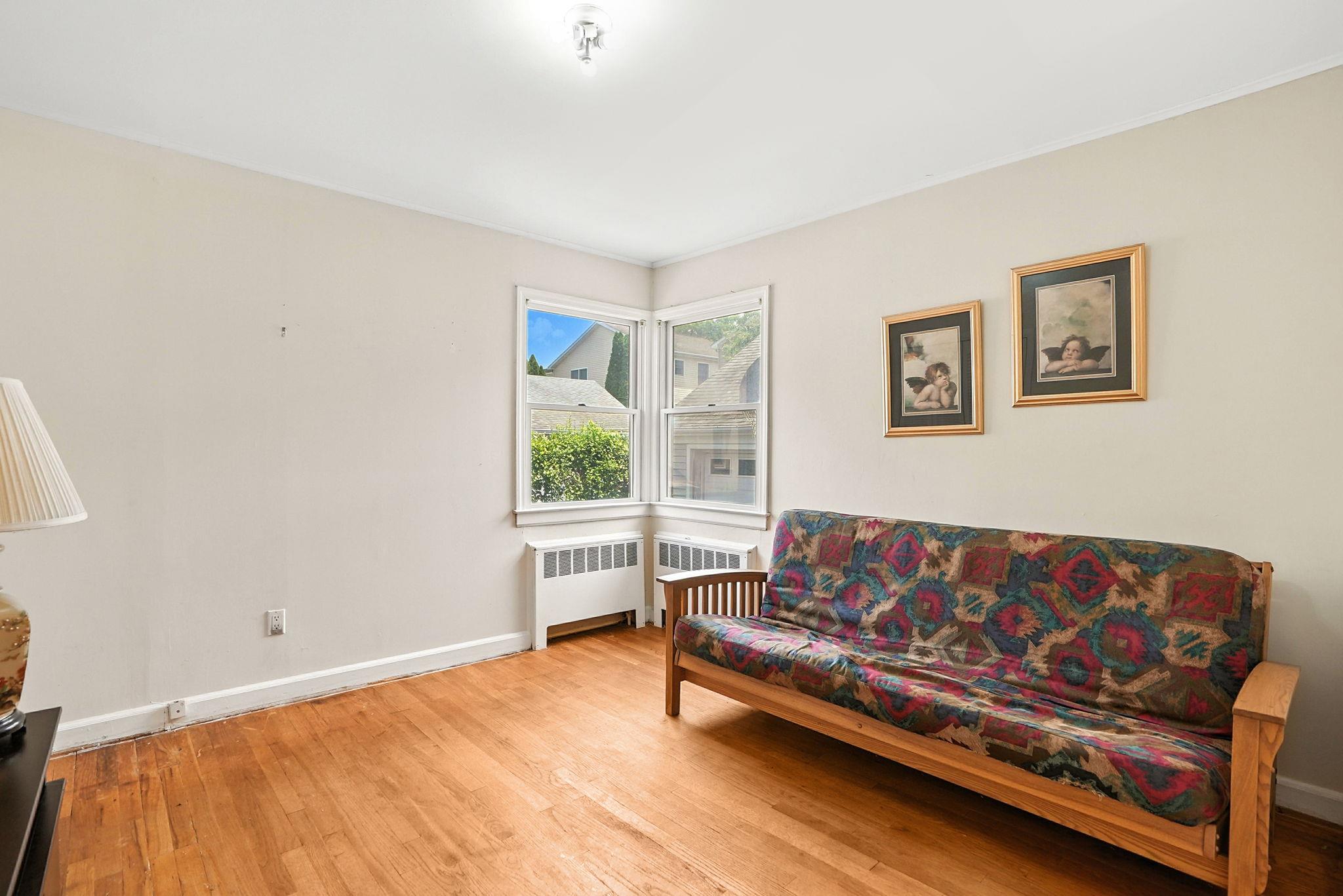 West Harrison, New York 10604, United States, 4 Bedrooms Bedrooms, ,2 BathroomsBathrooms,Residential,Pending,159060