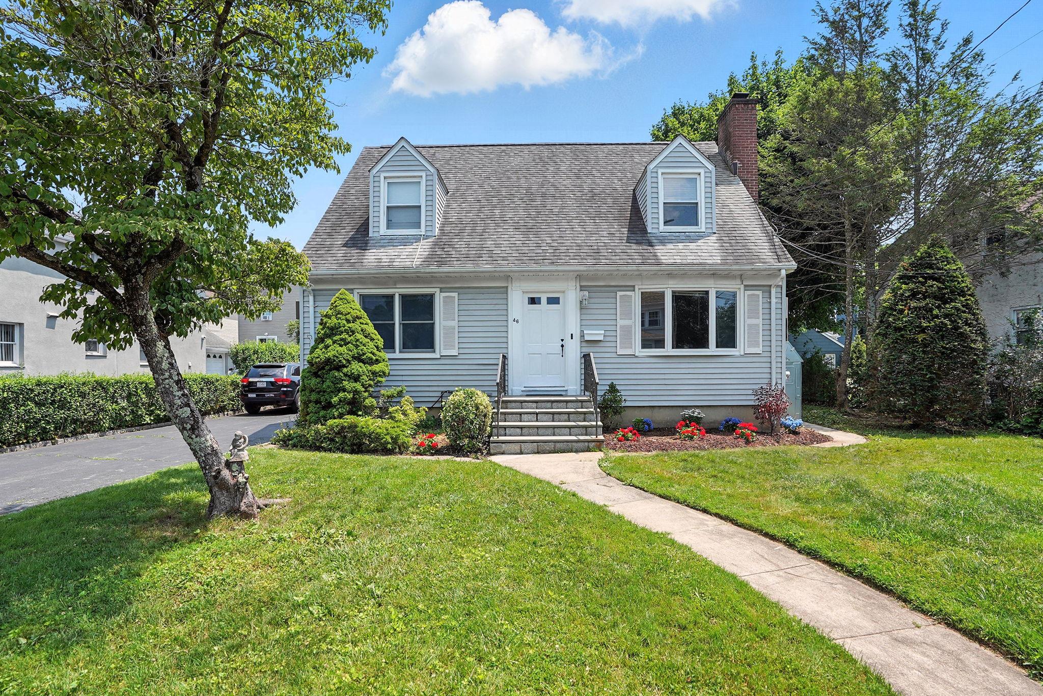 West Harrison, New York 10604, United States, 4 Bedrooms Bedrooms, ,2 BathroomsBathrooms,Residential,Pending,159060