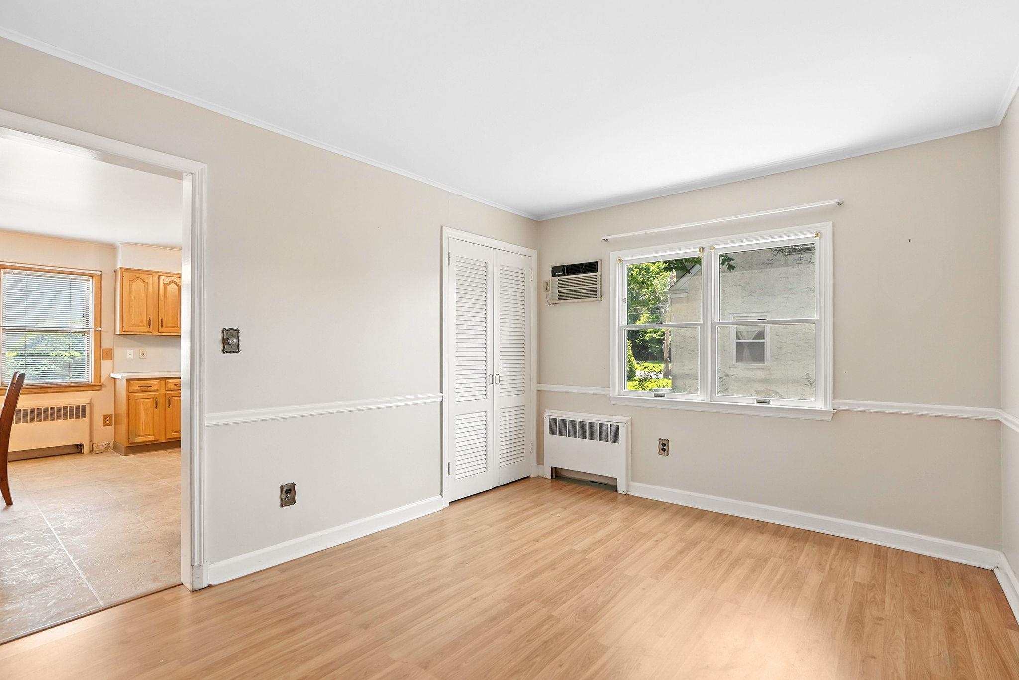 West Harrison, New York 10604, United States, 4 Bedrooms Bedrooms, ,2 BathroomsBathrooms,Residential,Pending,159060