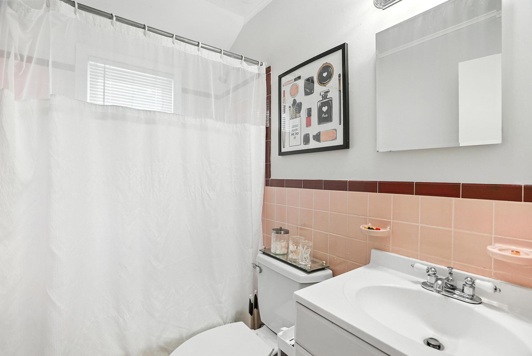 West Harrison, New York 10604, United States, 4 Bedrooms Bedrooms, ,2 BathroomsBathrooms,Residential,Pending,159060