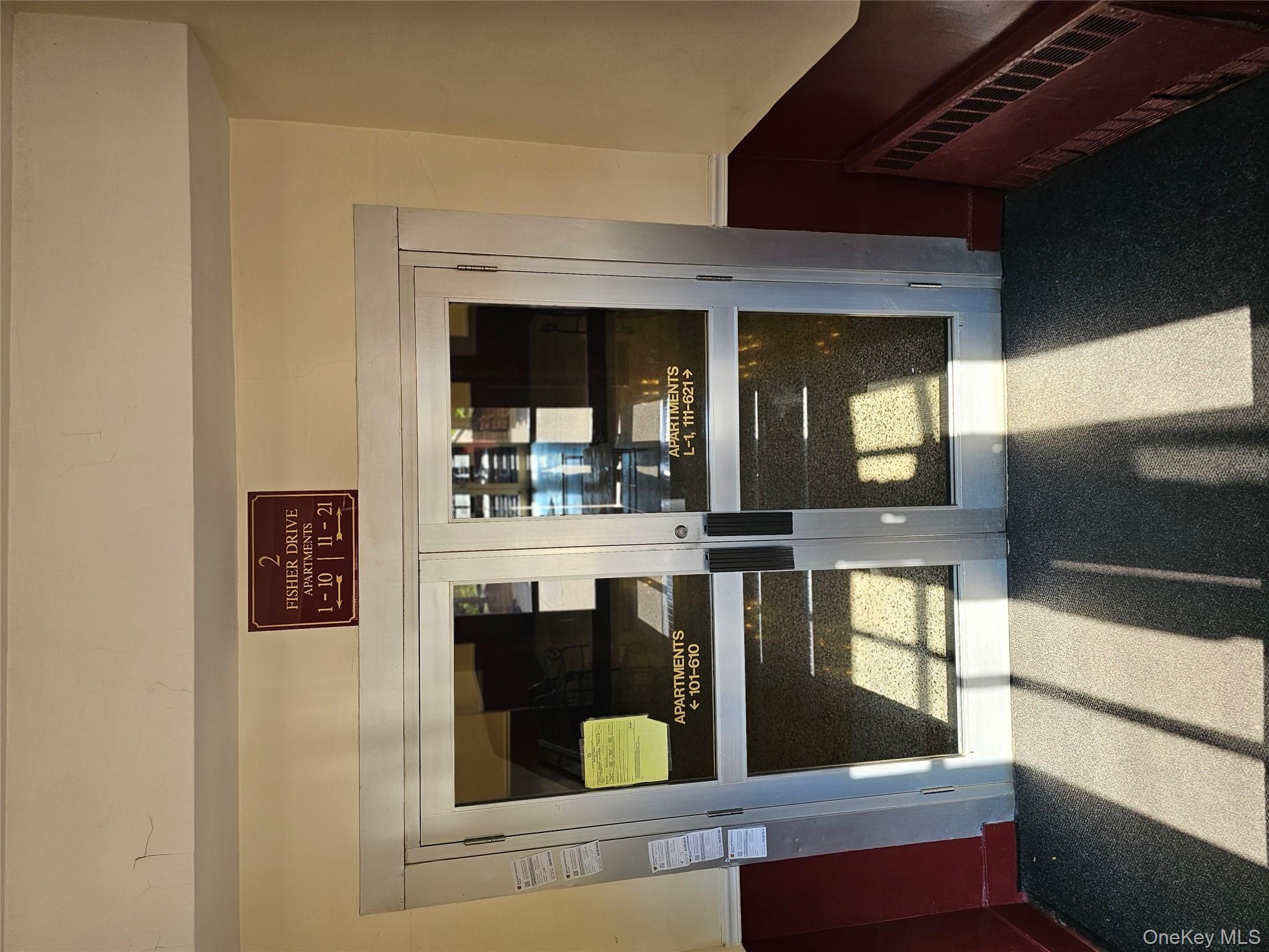 2 Fisher Drive 618