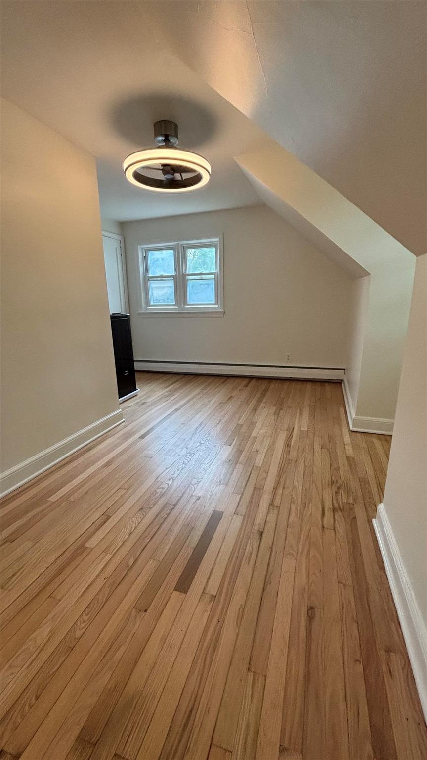 Huntington Station, New York 11746, United States, 1 Bedroom Bedrooms, ,1 BathroomBathrooms,Residential,Active,164108