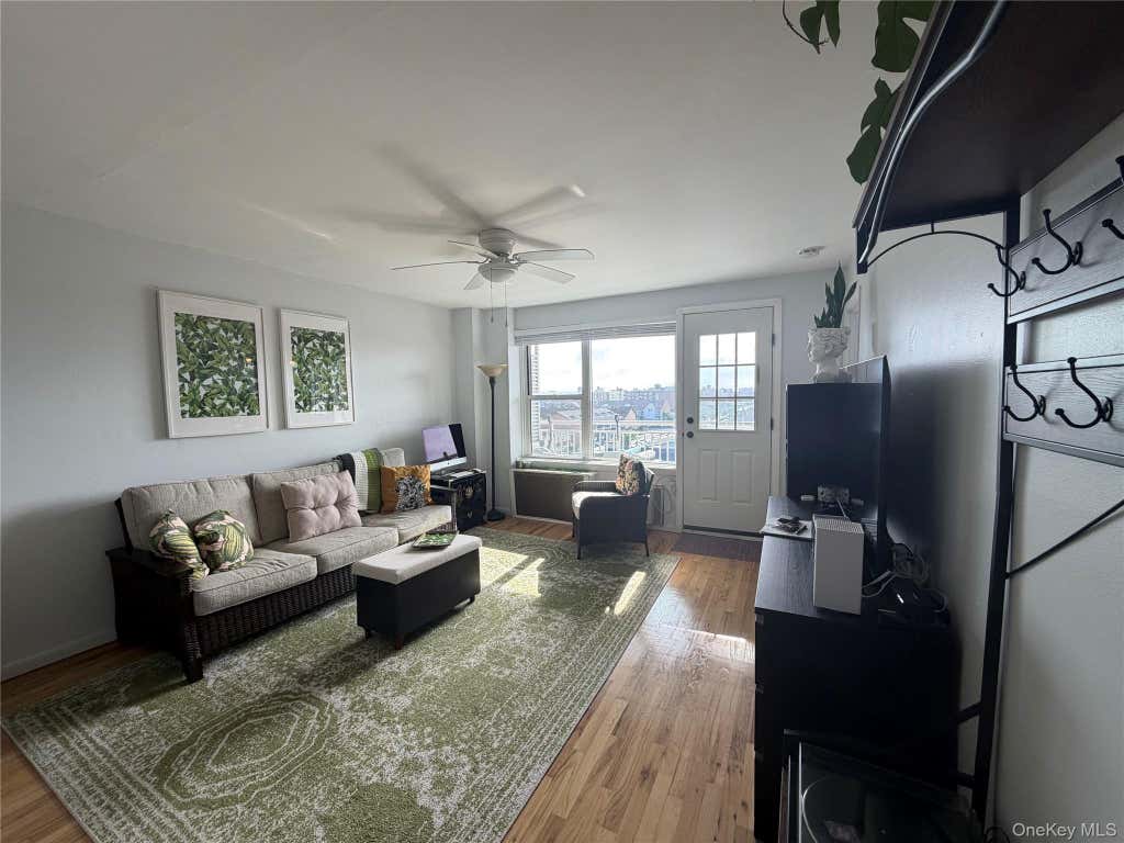 Photo of 855 E Broadway #5G, Long Beach, NY 11561 (MLS # 1034321)