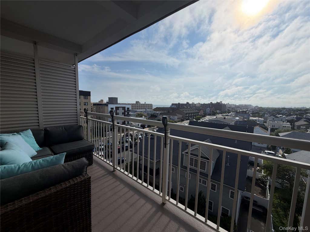 Photo of 855 E Broadway #5G, Long Beach, NY 11561 (MLS # 1034321)