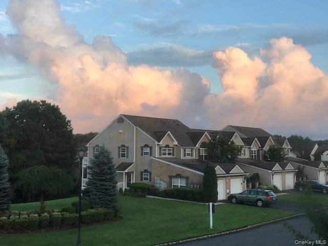 13 Village Green Drive 13