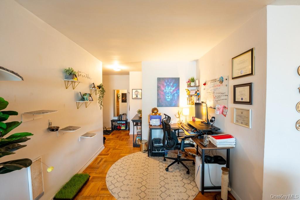 1304 Midland Avenue C25