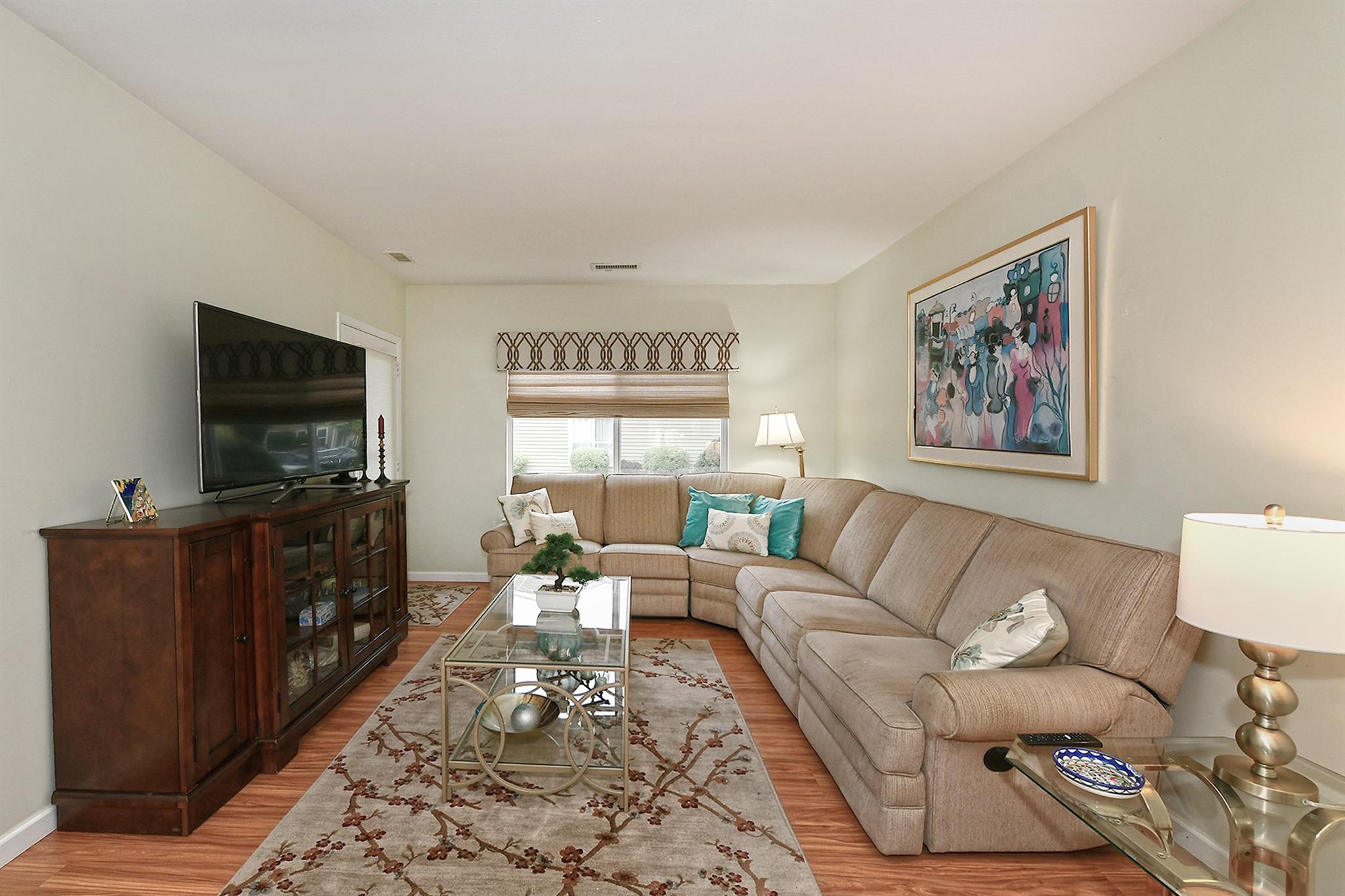71 Eric Drive, Middle Island, New York image 6
