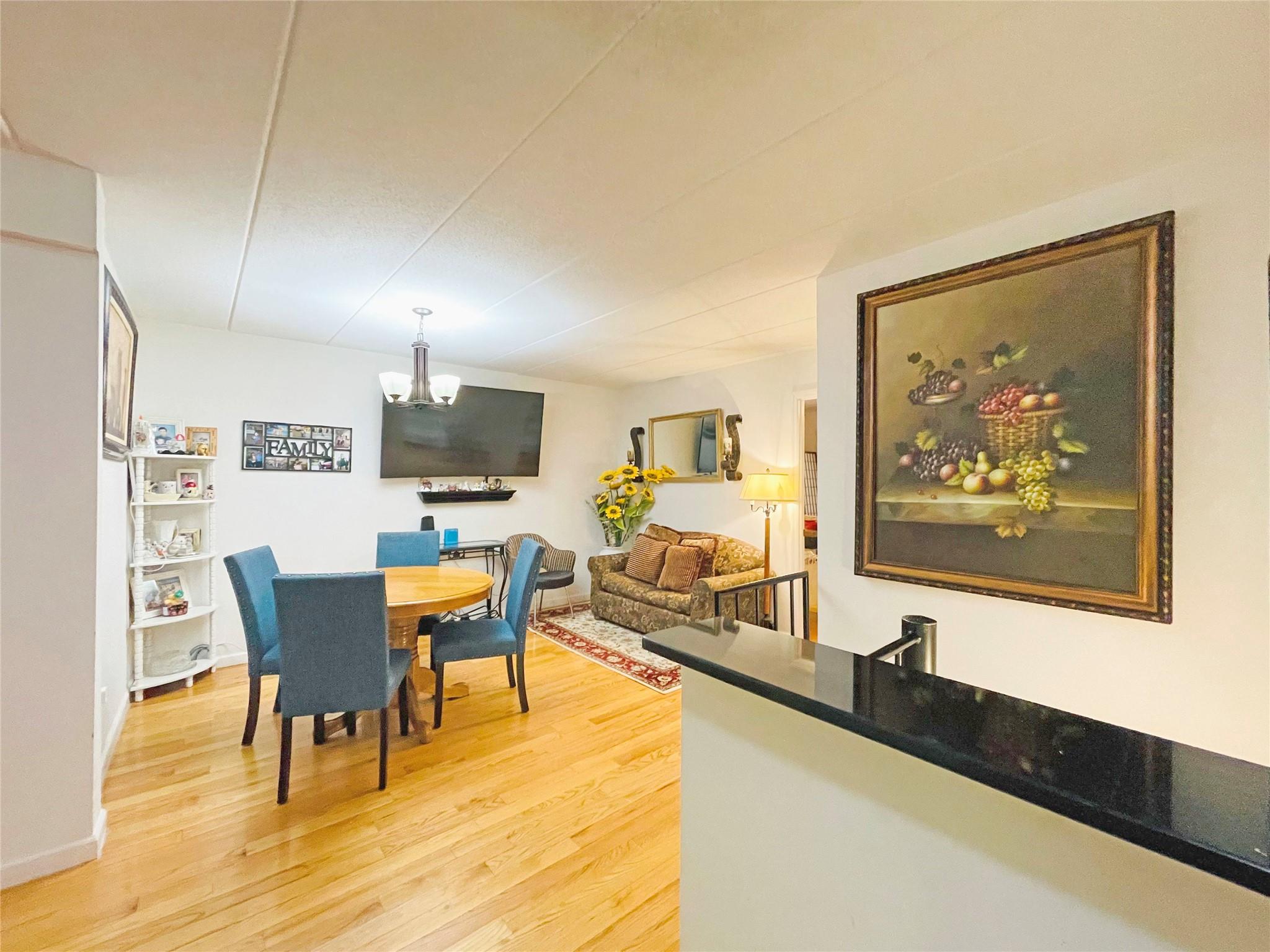68-19 242nd Street #36A, Douglaston, New York image 4