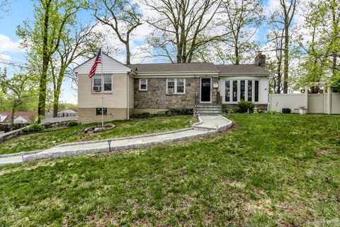 Homes For Sale - 278 (AKA 272) Alta Vista Drive<br/> Yonkers, NY 10710
