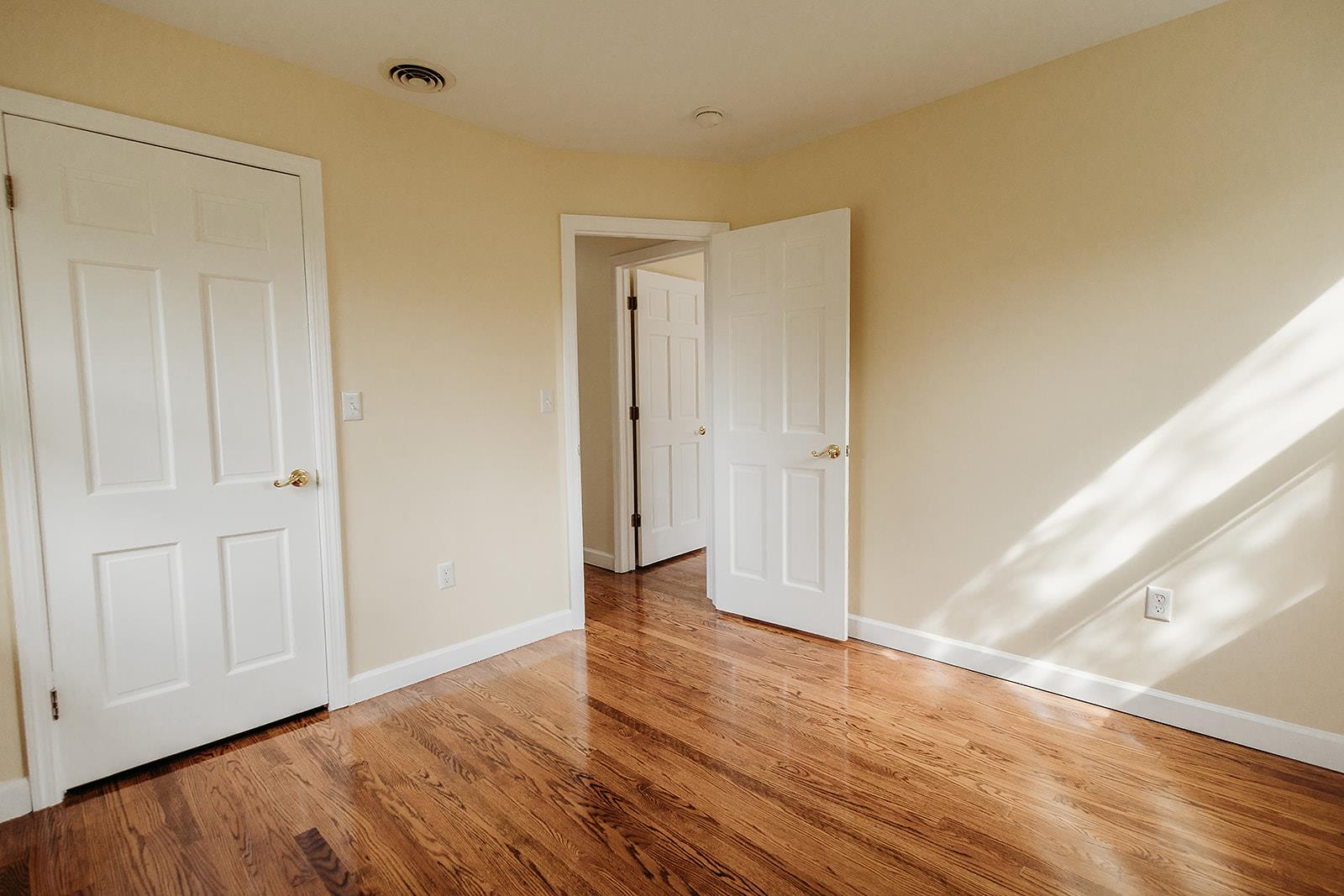 11 Kennedy Terrace, Middletown, New York image 25