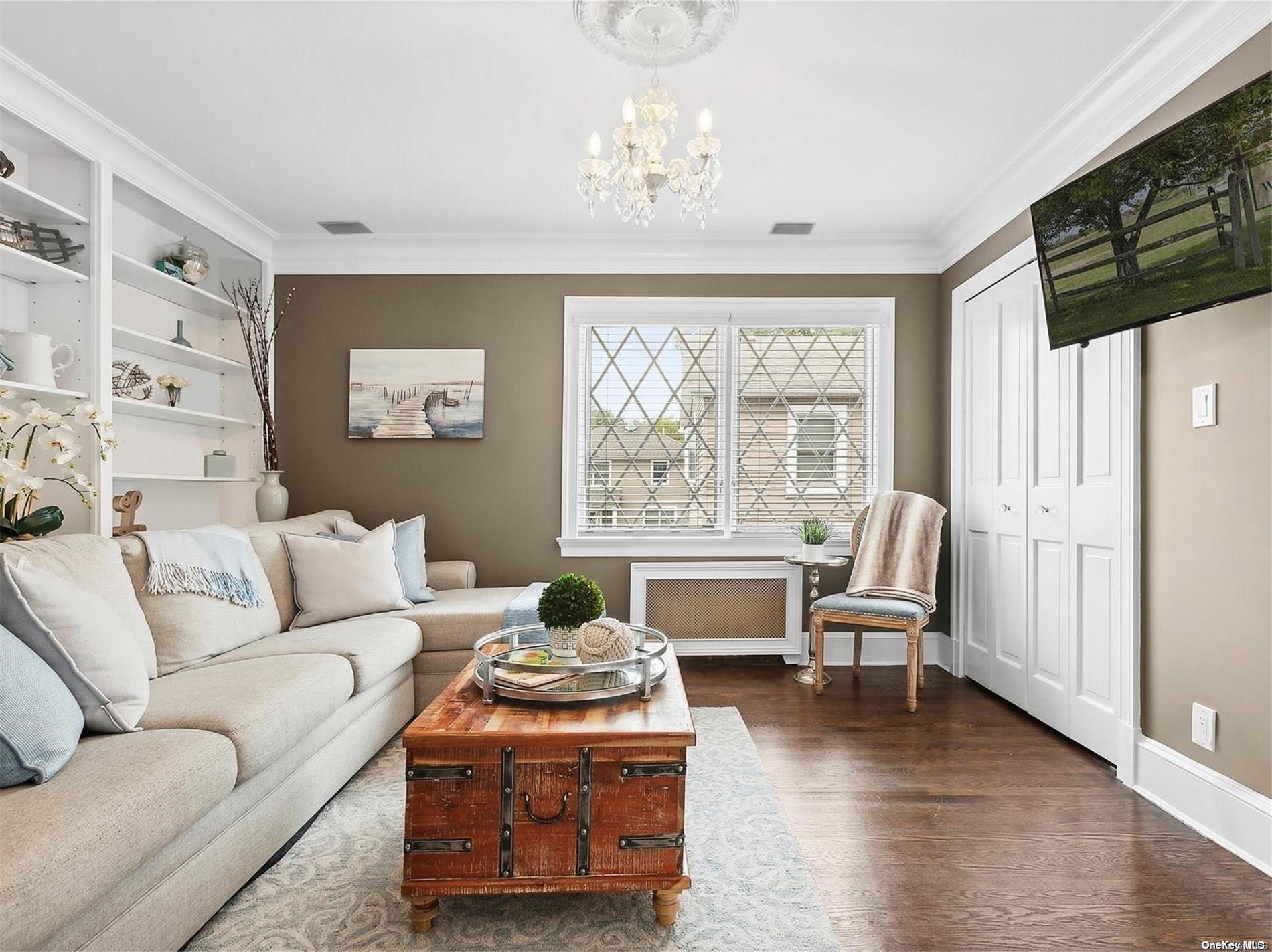 38 Royal Court Ct, Rockville Centre, New York image 30