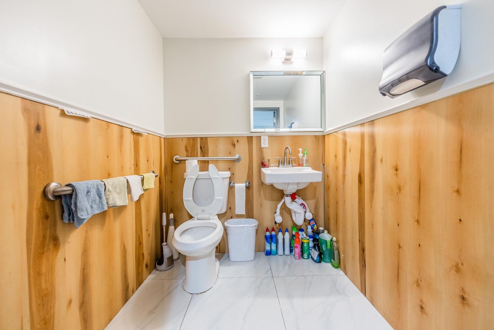 132-16 Maple Avenue B