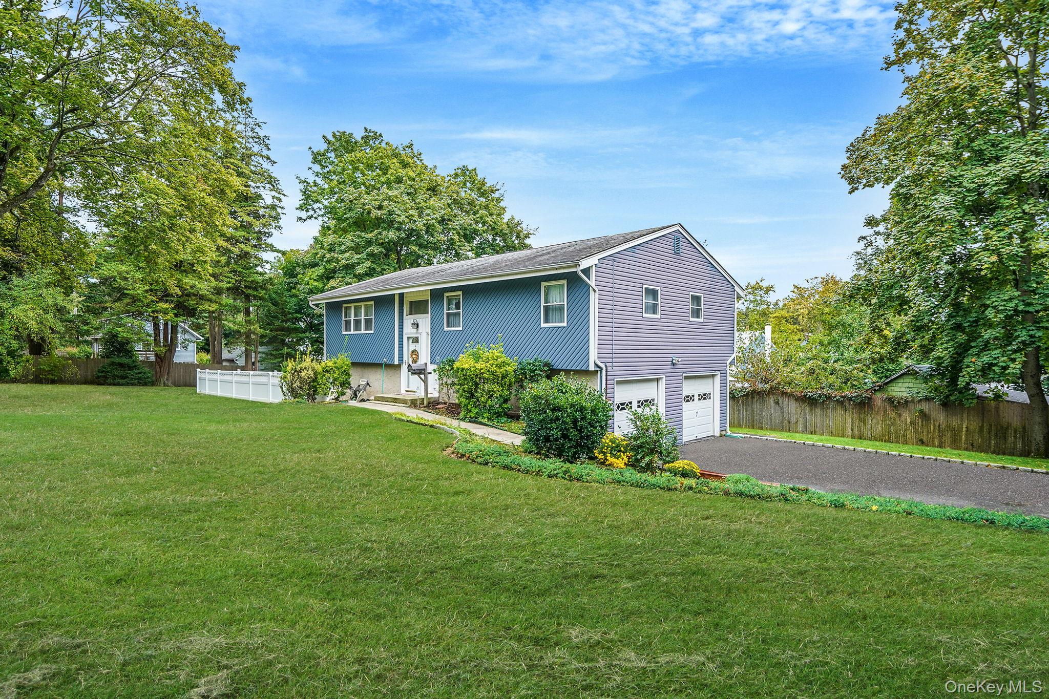 3 Selmar Court