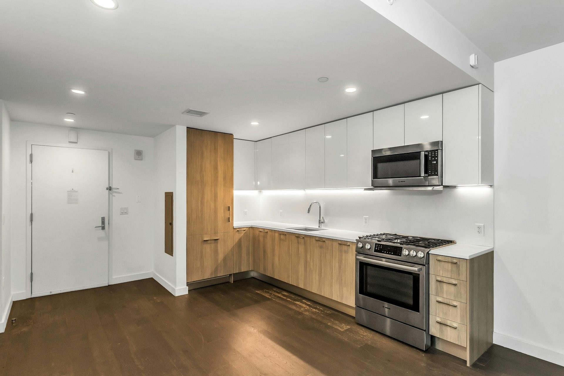 131-03 40th Road 10E