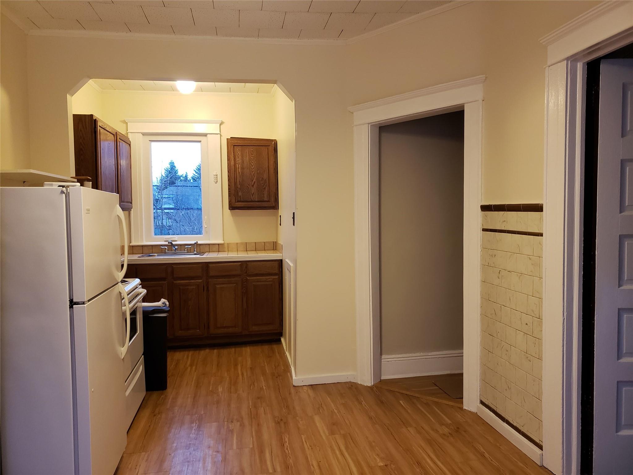 182 Lowell Avenue, Floral Park, New York image 6
