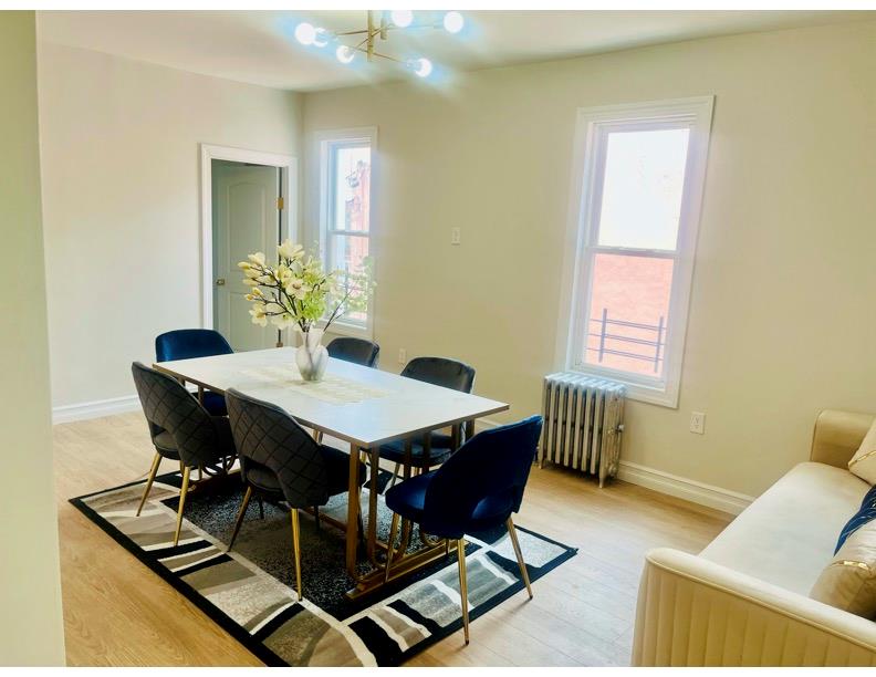39 E 52nd Street