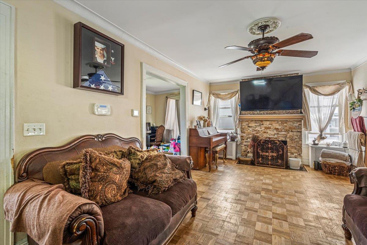 321 Rolling Street, Malverne, New York image 8