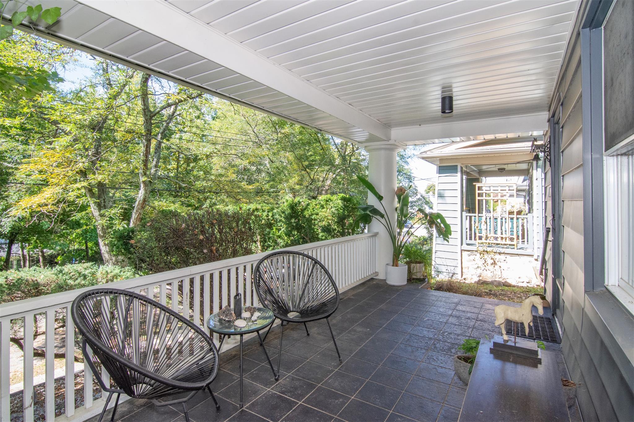 17 Grandview Avenue, Dobbs Ferry, New York image 3