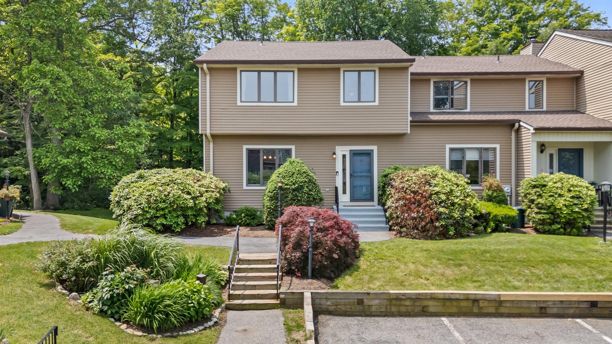 Property for Sale at Krystal Drive, Somers, New York - Bedrooms: 2 
Bathrooms: 4 
Rooms: 6  - $569,000