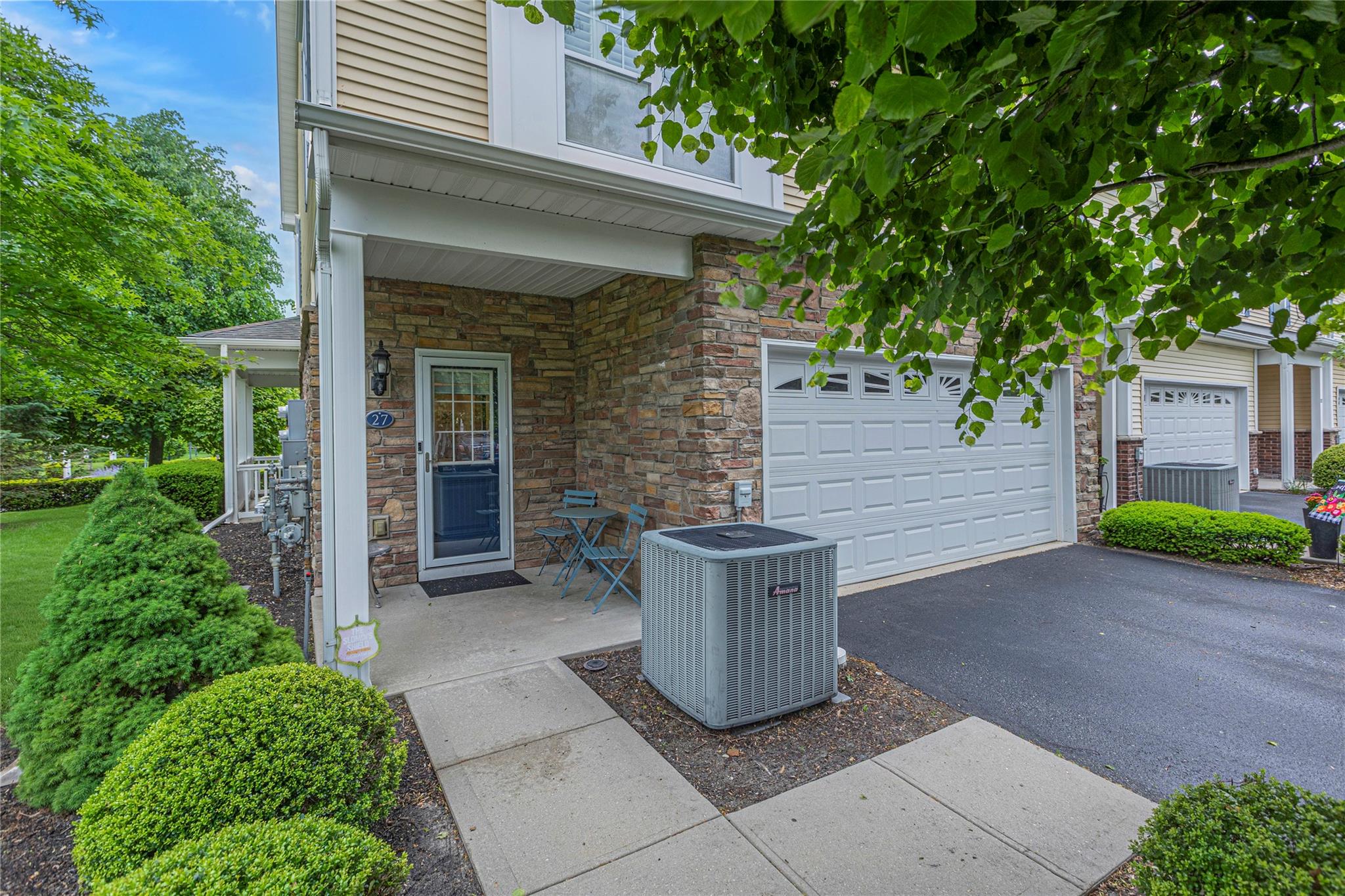 27 Lager Lane, Patchogue, New York image 20