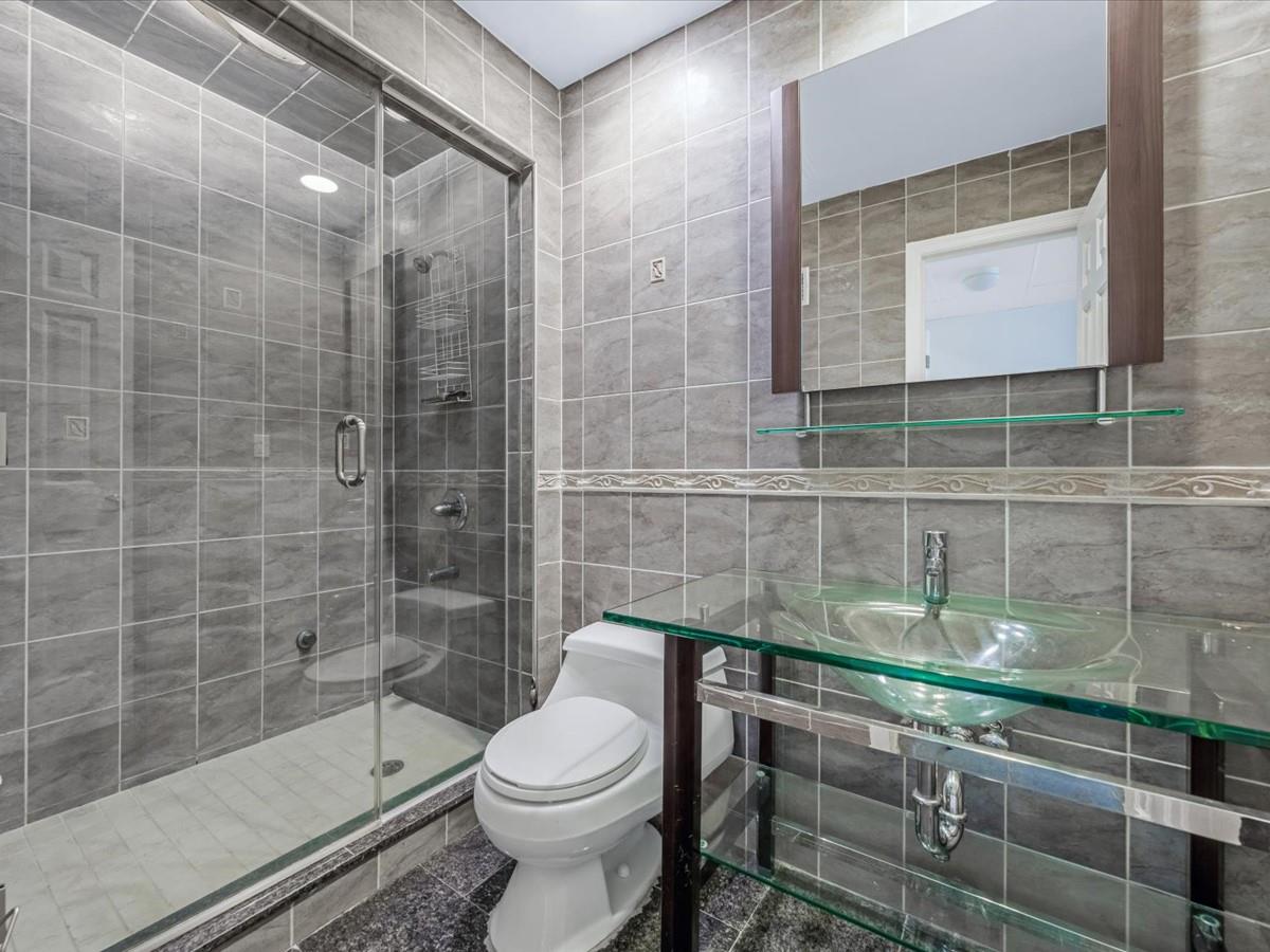 12 Pleasant Avenue, Port Washington, New York image 35