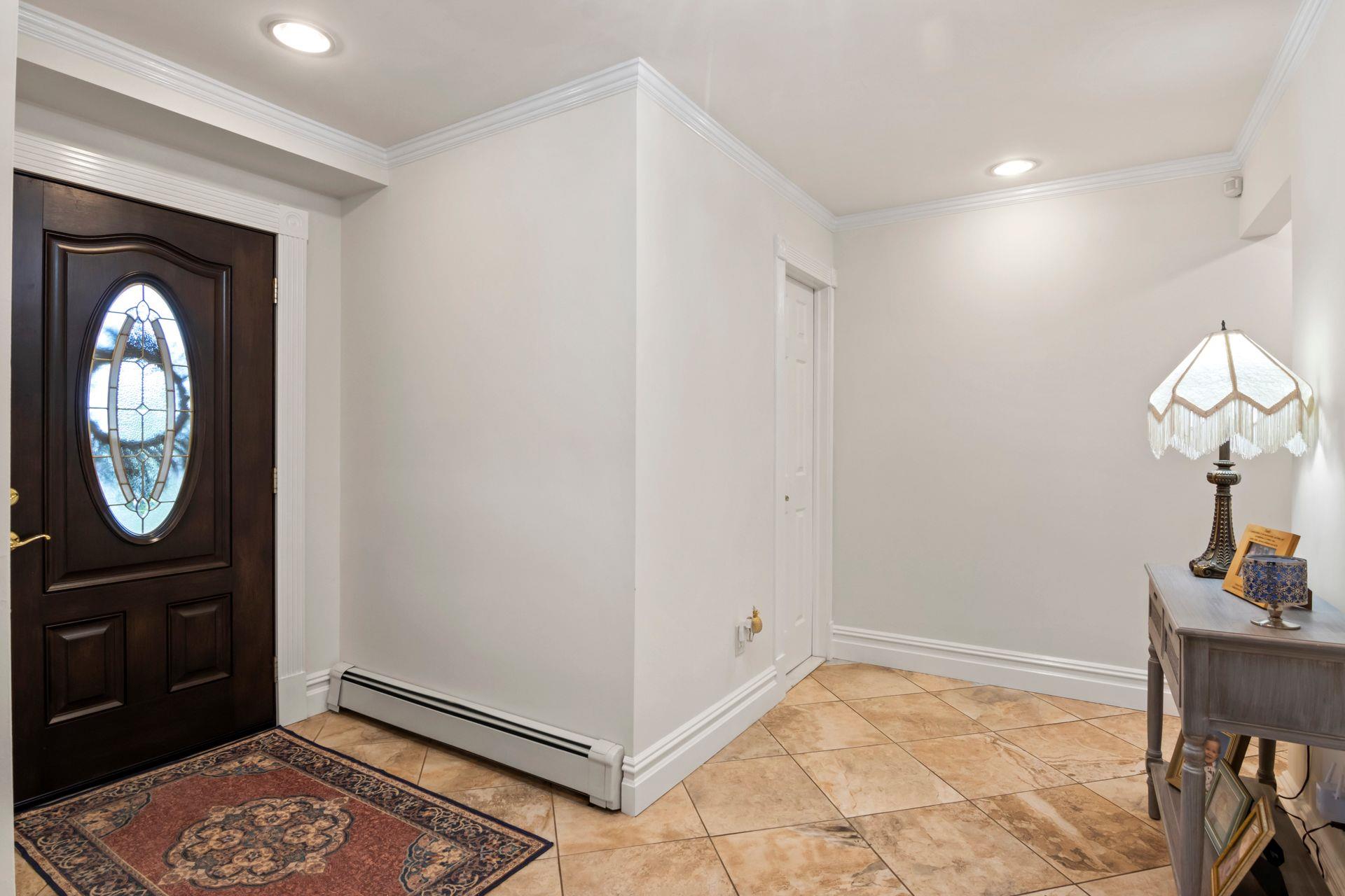 6 West Shore Road, Bay Shore, New York image 6