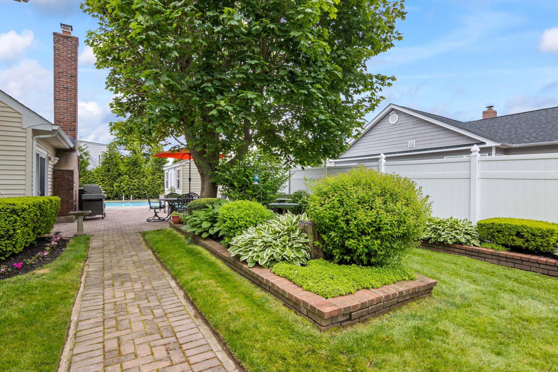 6 West Shore Road, Bay Shore, New York image 37