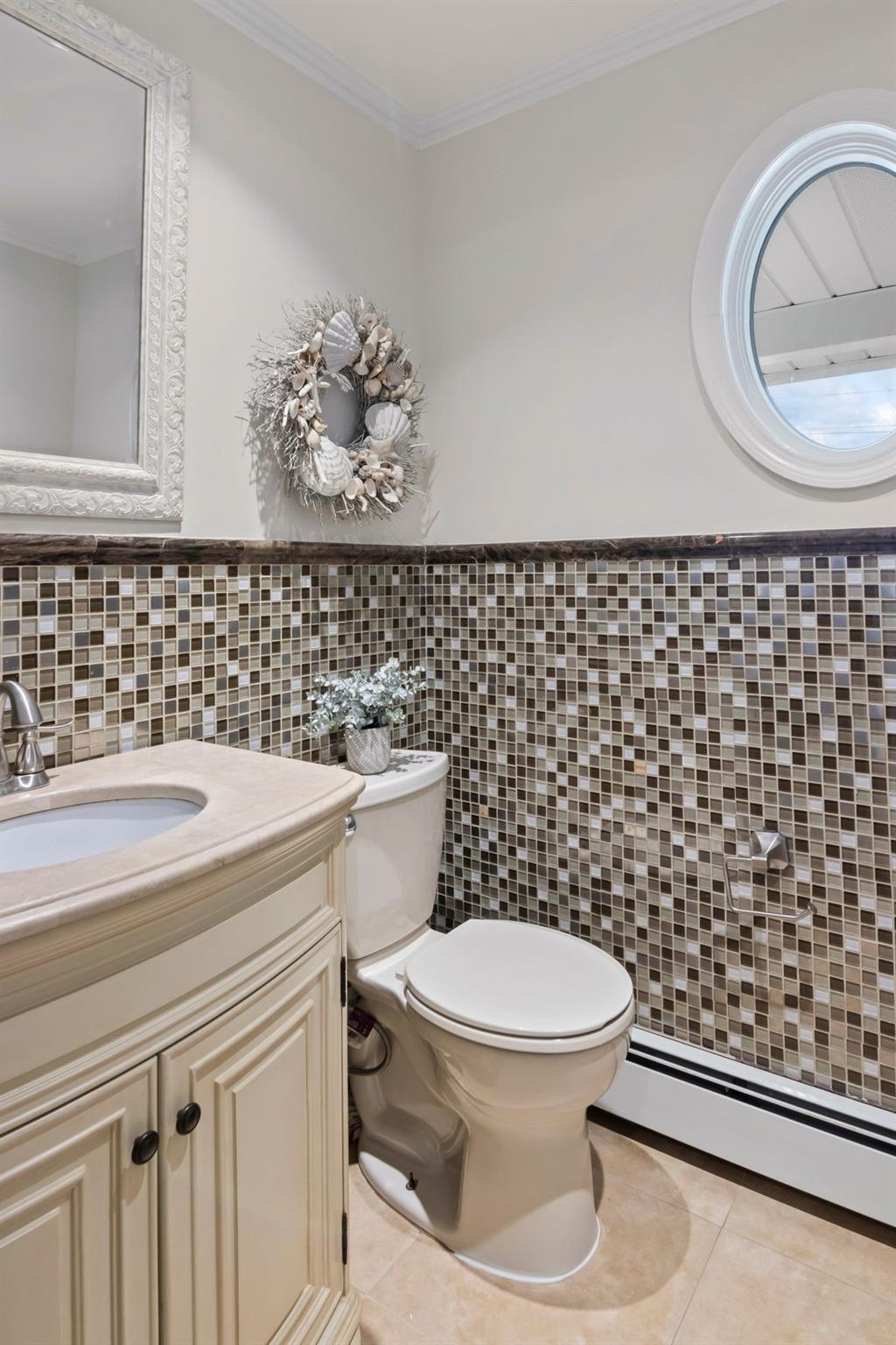 6 West Shore Road, Bay Shore, New York image 7