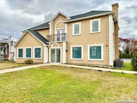 Photo for 1197 Montauk Highway