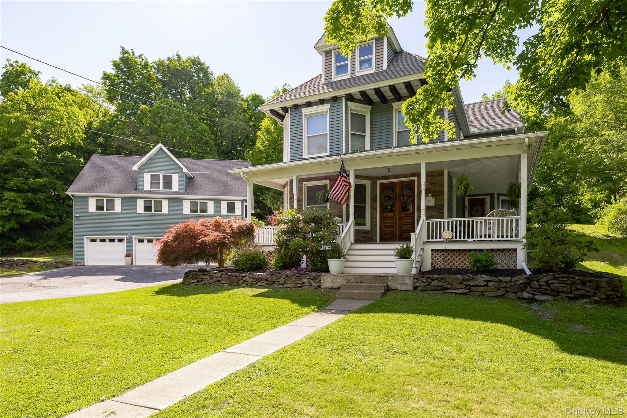 125 Vineyard Avenue