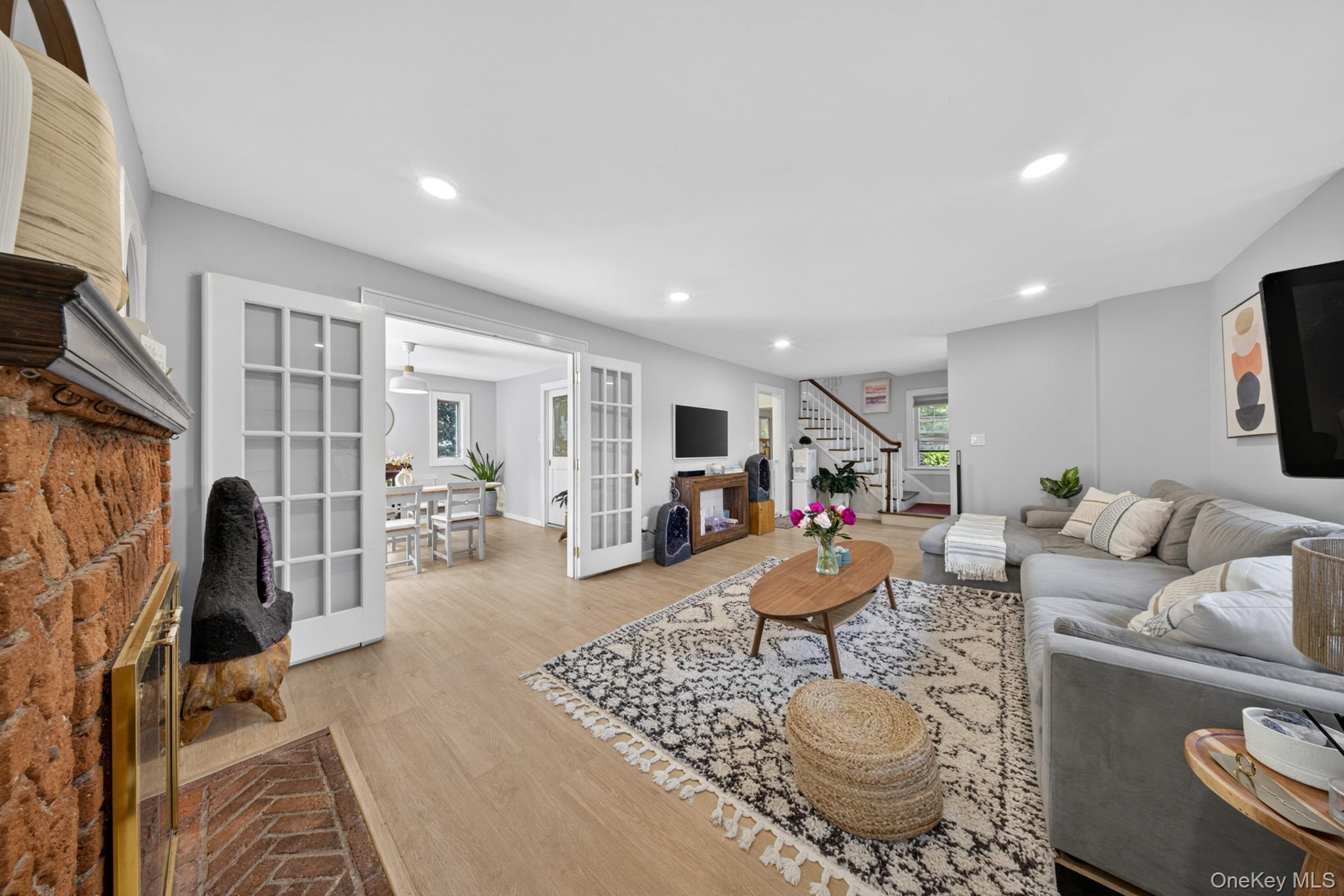66 Walter Avenue