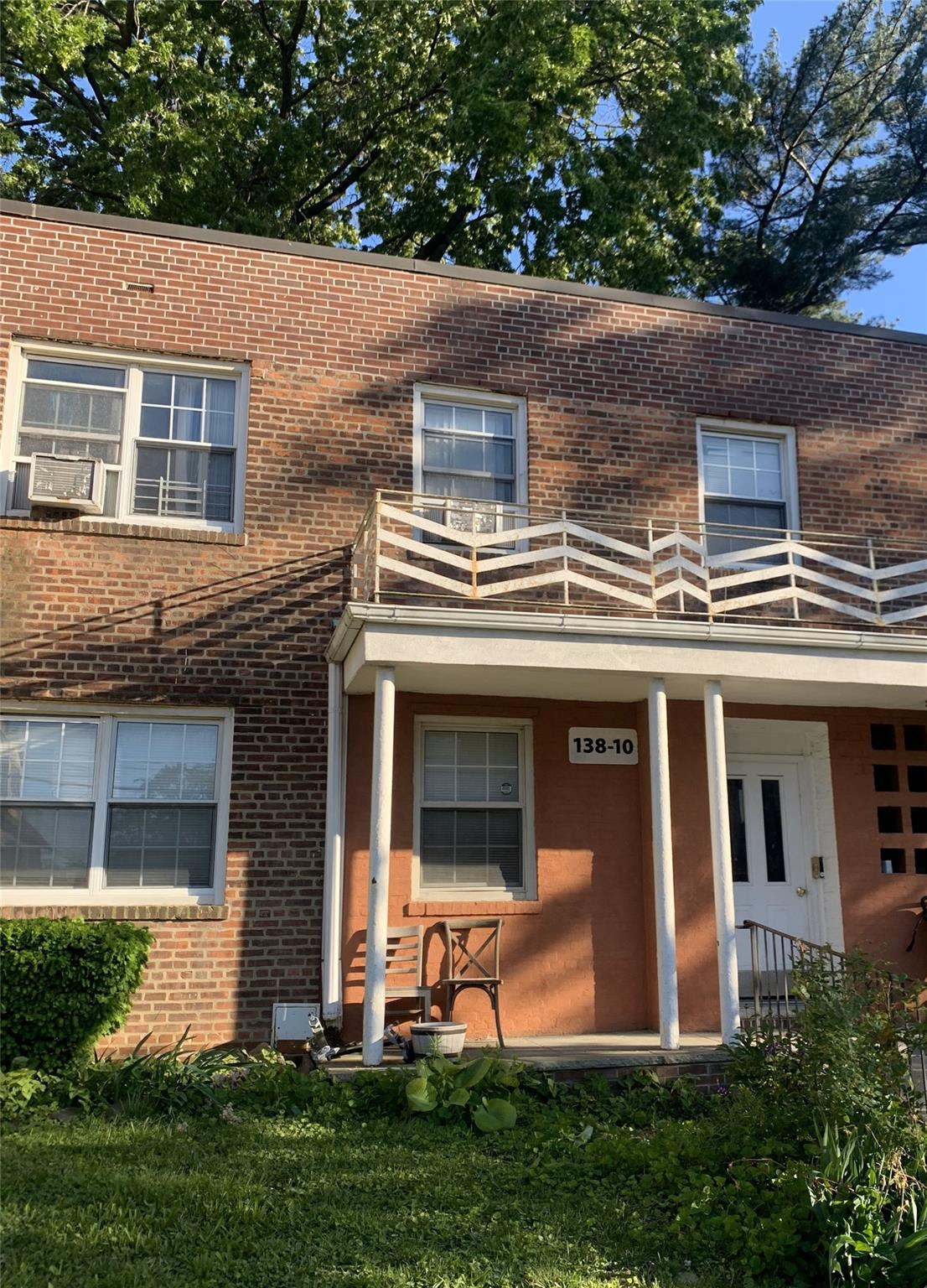 77th Avenue 60E, Kew Garden Hills, Queens, NY - 1 Bedrooms  
1 Bathrooms  
4 Rooms - 