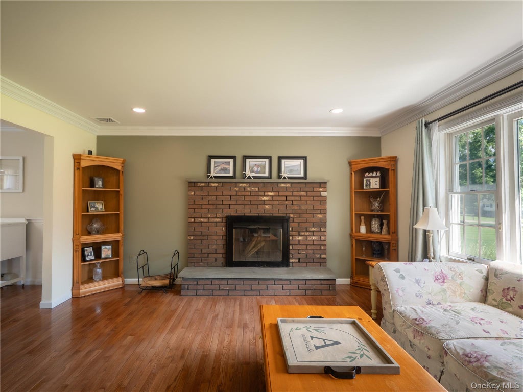 Photo of 15 Deer View Lane, Poughquag, NY 12570 (MLS # 1048481)