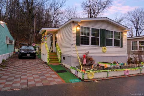 Mobile Home For Sale - 451 Call Hollow Road #15<br/> Stony Point, NY 10980