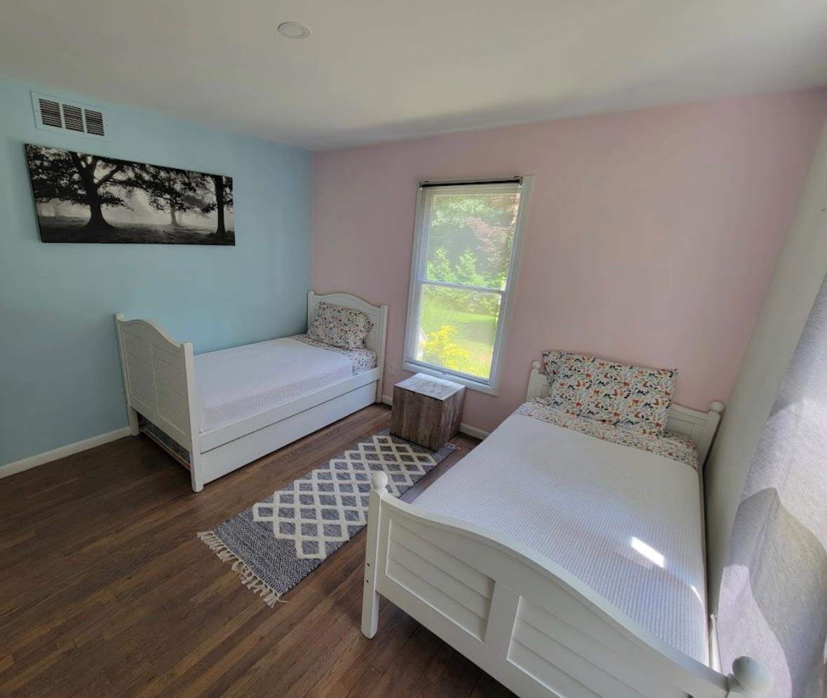 33 Whalers Drive, Sag Harbor, New York image 19