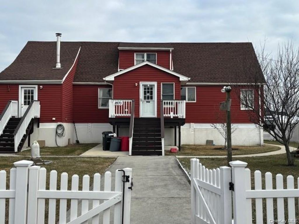 Photo of 2870 Island Channel Road, Seaford, NY 11783 (MLS # 950586)