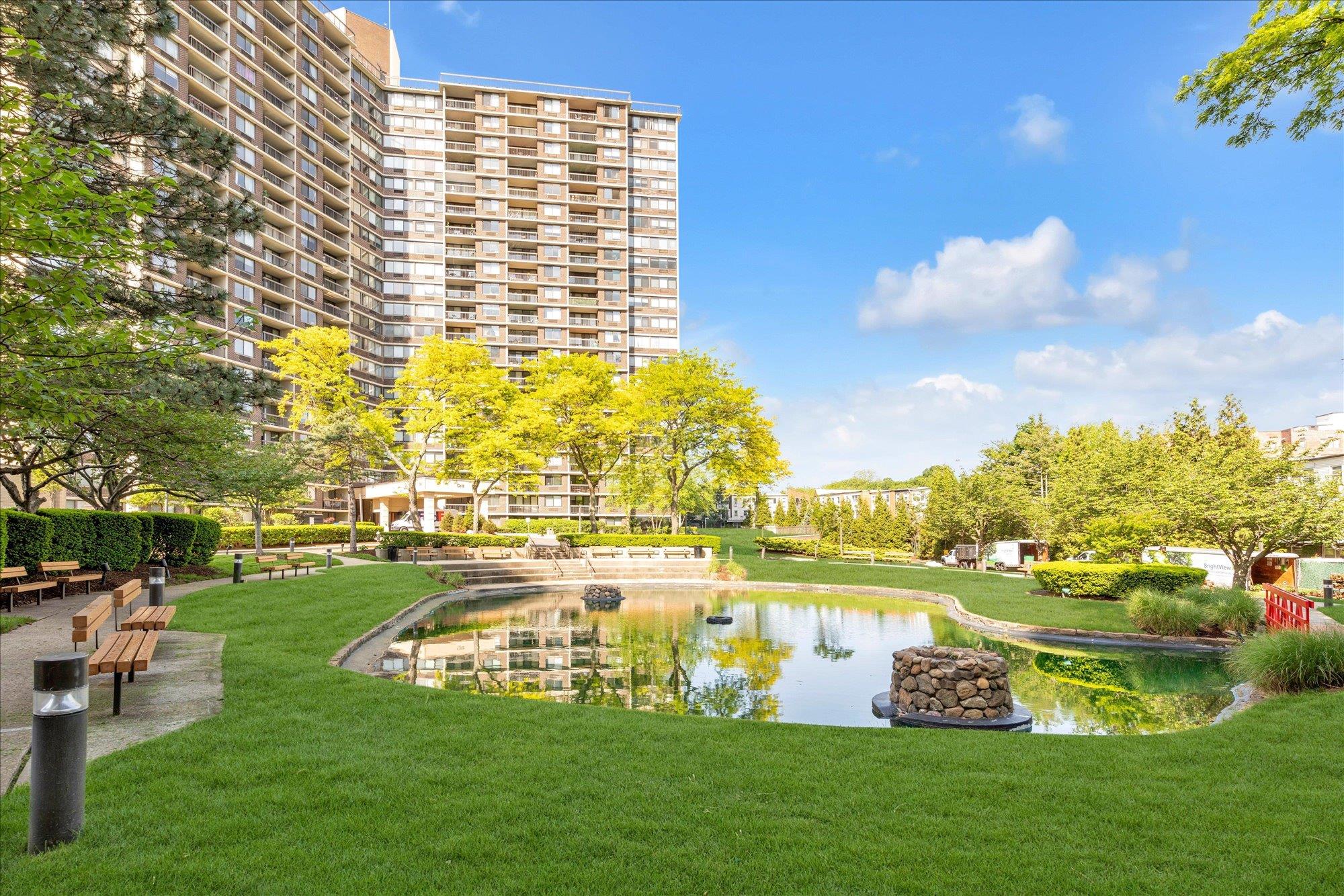 2 Bay Club Drive #10A, Bayside, New York image 23