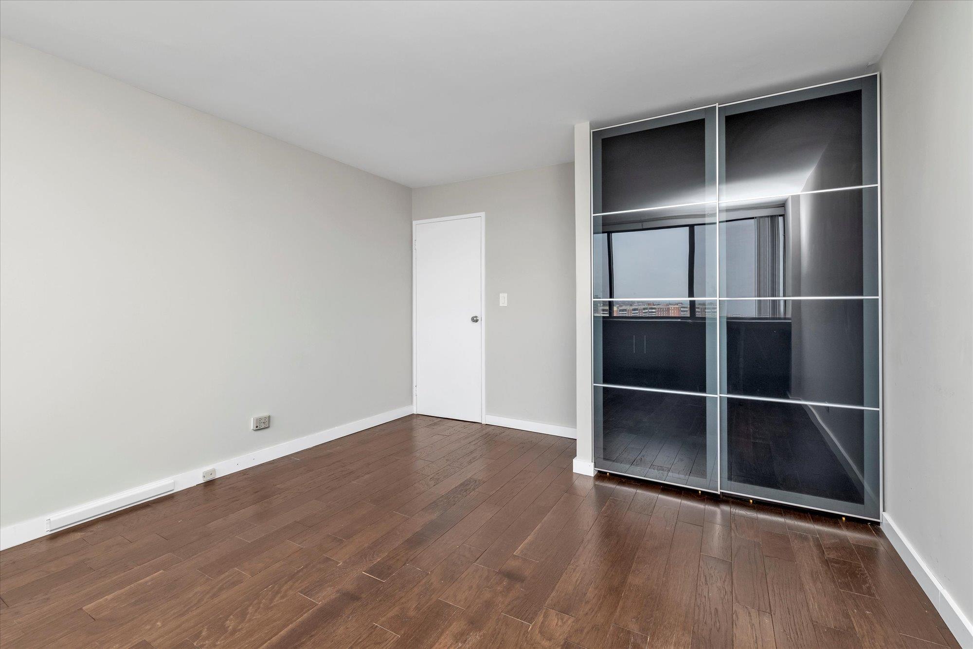 2 Bay Club Drive #10A, Bayside, New York image 9