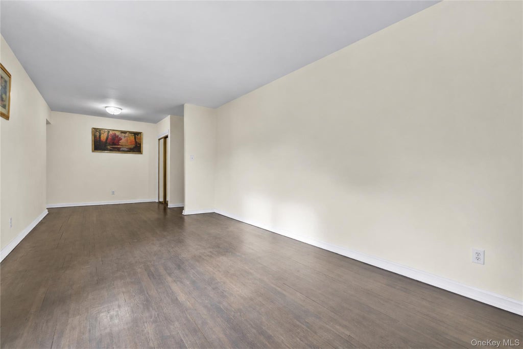 Photo of 27-10 Parsons Boulevard #2F, Flushing, NY 11354 (MLS # 1051511)