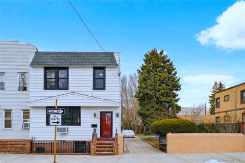 6161 62nd Avenue Middle Village NY 11379