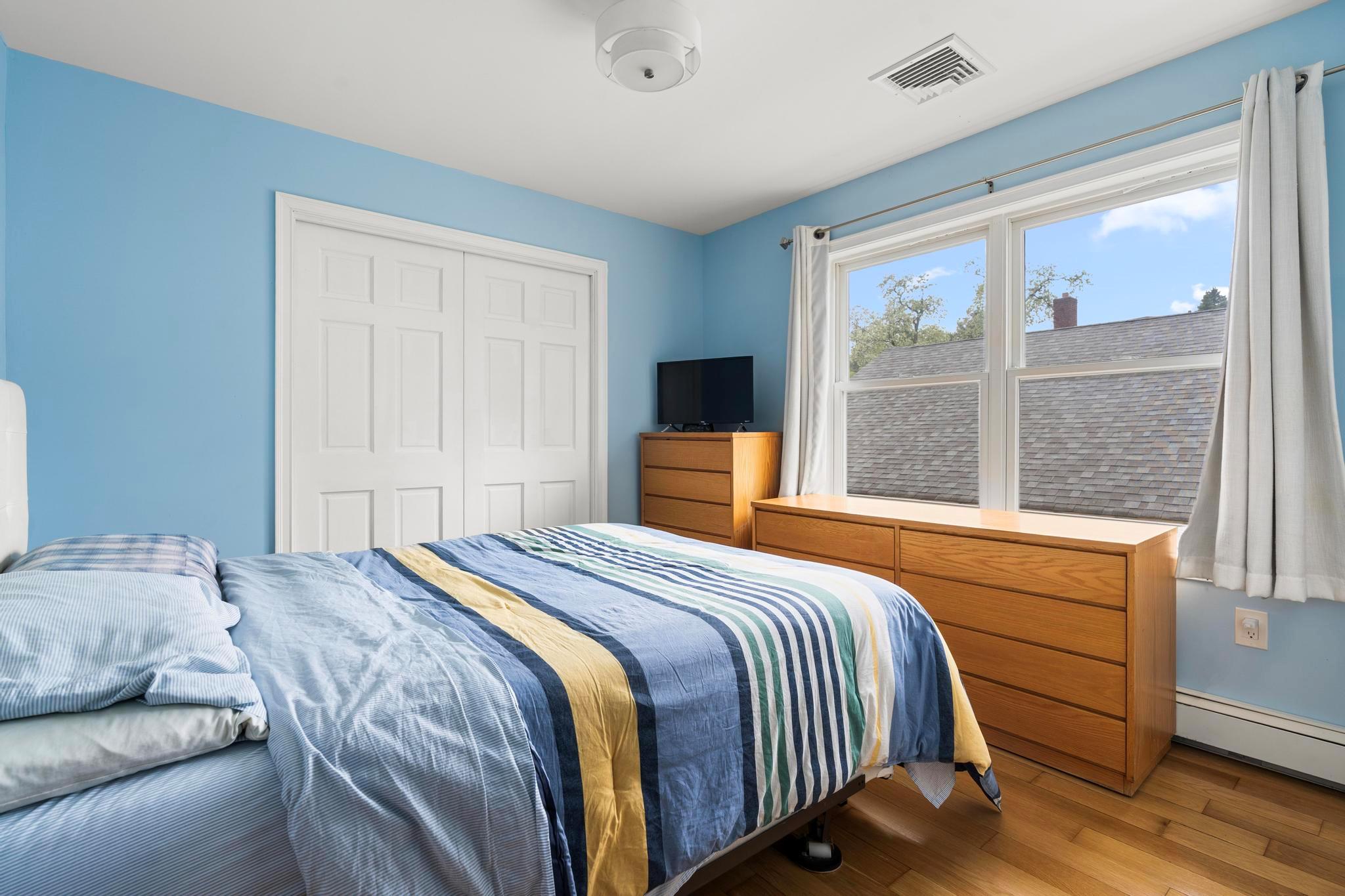 219 Tompkins Avenue, Yonkers, New York image 14